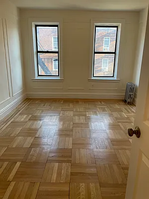 Rented by PMG Real Estate  | media 5