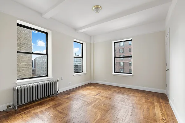 Rented by Compass | media 2