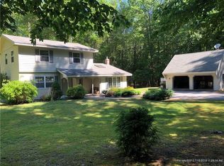 5 Estes Dr, Freeport, ME 04032