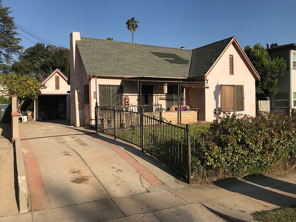 1st image of 1642 N Lake Ave