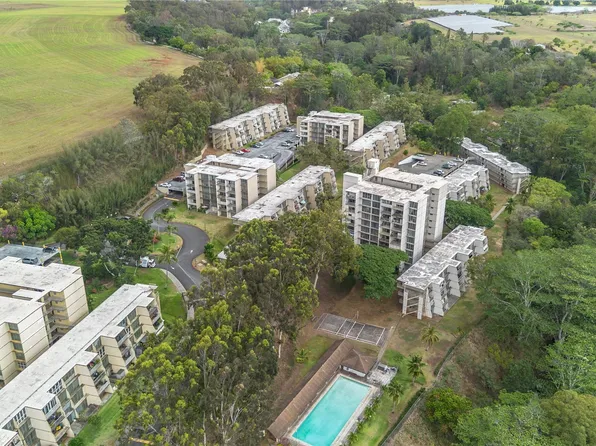 95-2055 Waikalani Pl APT B204, Mililani, HI 96789