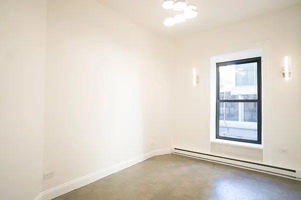 Rented by Aventana | media 33