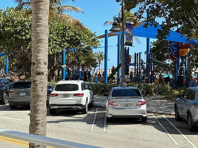 133 N Pompano Beach Blvd #209 — Photo 42