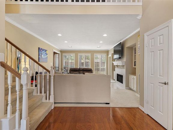 4th image of 13215 Jessica Ln