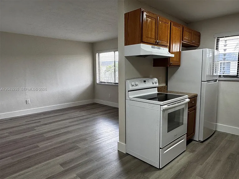 1310 W 29th St #40 — Photo 14