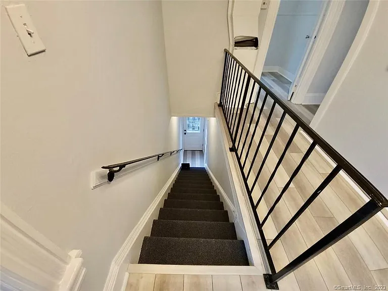 303 Newtown Ave — Photo 20