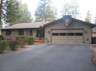 19636 Emerald Pl, Bend, OR 97702