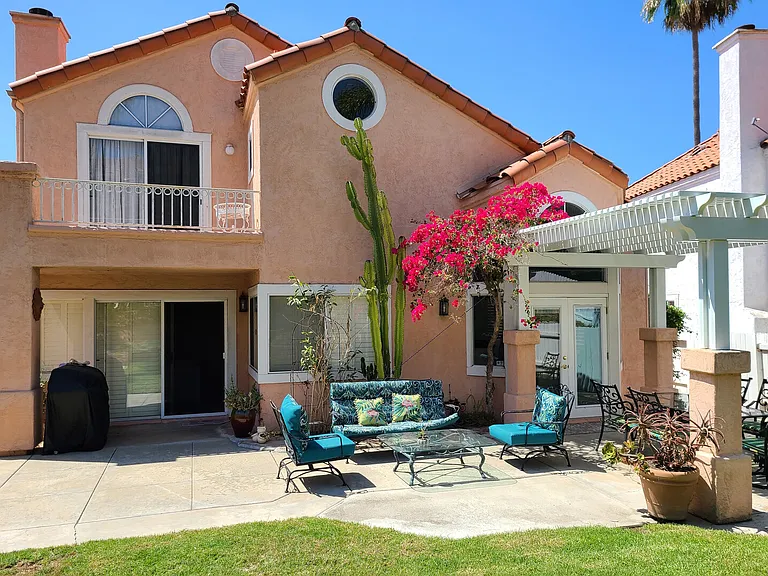 Portofino Dr — Photo 19