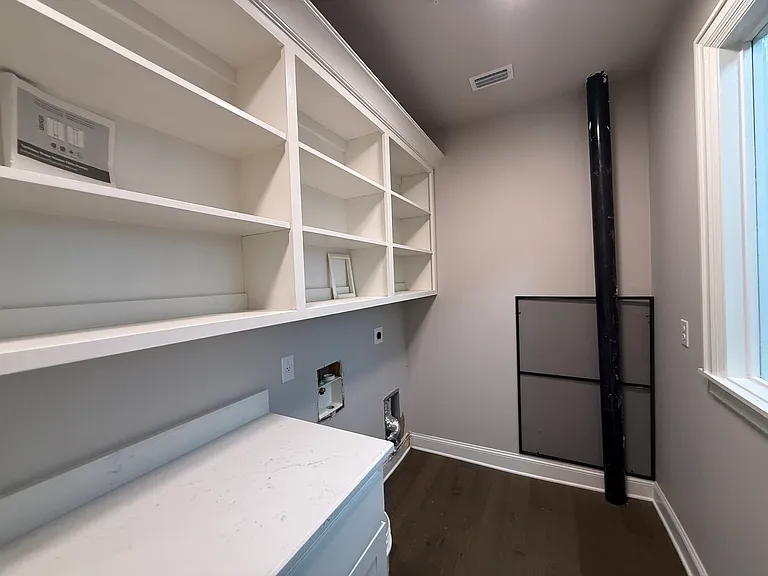 102 N Alston St #203 — Photo 10