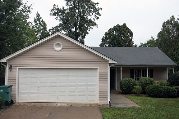 1st image of 110 Wisteria Trl