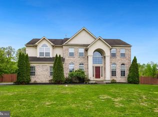 706 Elaine Dr, Mickleton, NJ 08056