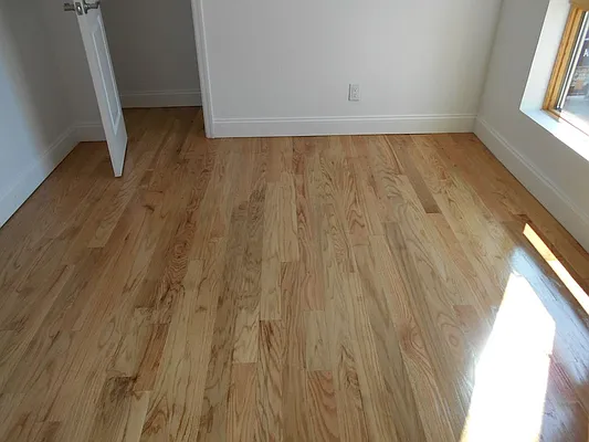 Rented by NY Space Finders Inc. | media 39