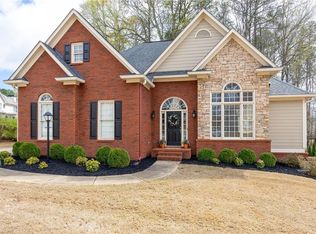 5622 Harbormist Dr, Powder Springs, GA 30127