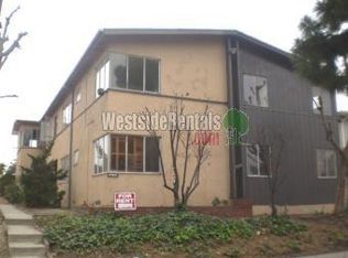 11702 Crenshaw Blvd APT A, Inglewood, CA 90303