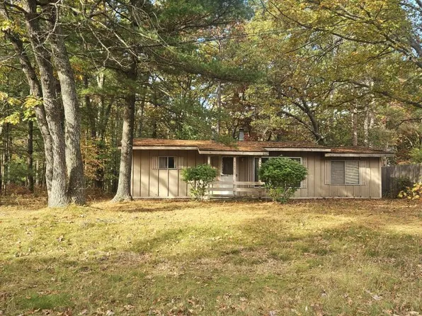 3935 Forest Rd, Oscoda, MI 48750