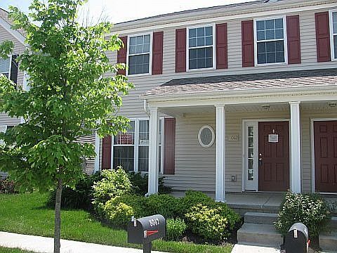 1st image of 8047 Ashenden Dr