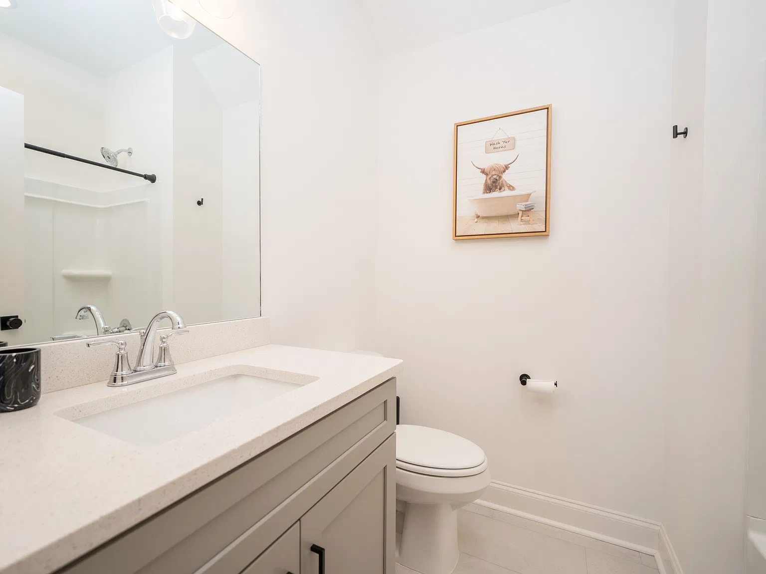 3 bed, 3.5 bath, 1560 sqft, $3,150 — Photo 4