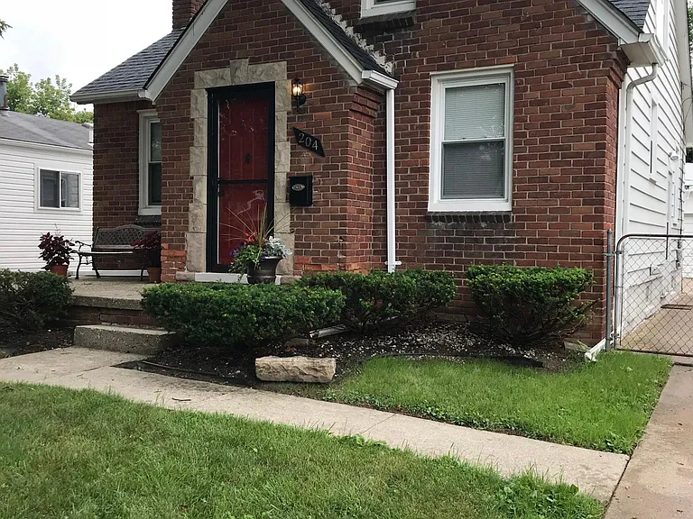 204 S Dorchester Ave — Photo 54