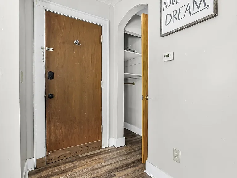 288 E 12th Ave #4 — Photo 12