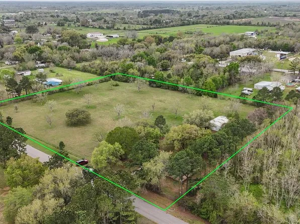 14400 County Road 944, Alvin, TX 77511