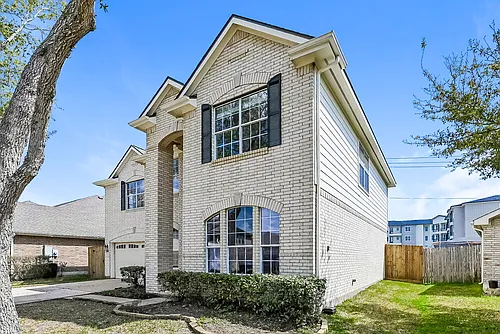 16931 Canyon Springs Ln Photo 1