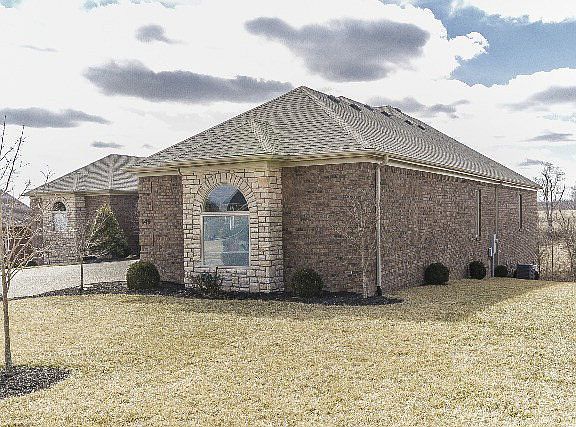 4th image of 149 Freybrook Dr