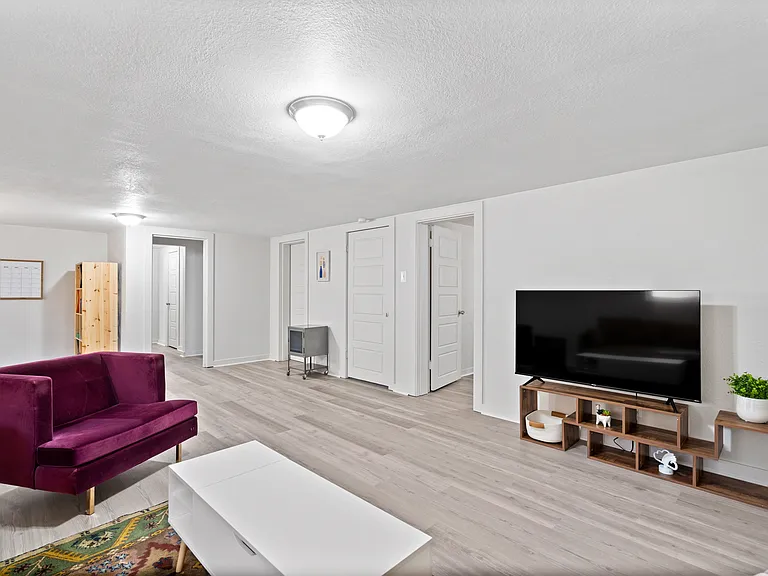 3510 N Columbine St #BASEMENT — Photo 11