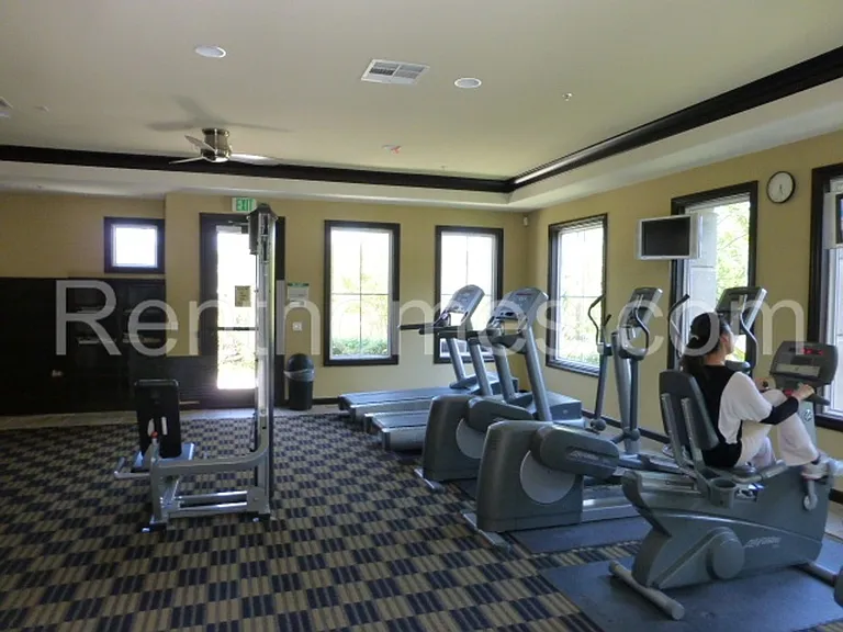 8862 Promenade North Pl — Photo 28