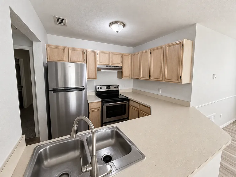 7904 Waterview Way — Photo 8