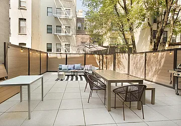 Rented by Safdie Realty Group