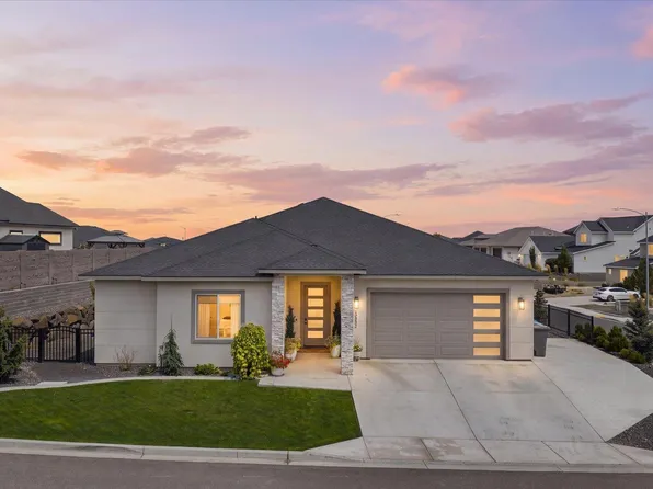 1882 Somers Ln, Richland, WA 99352