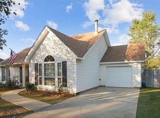 557 Labarre St, Mandeville, LA 70448