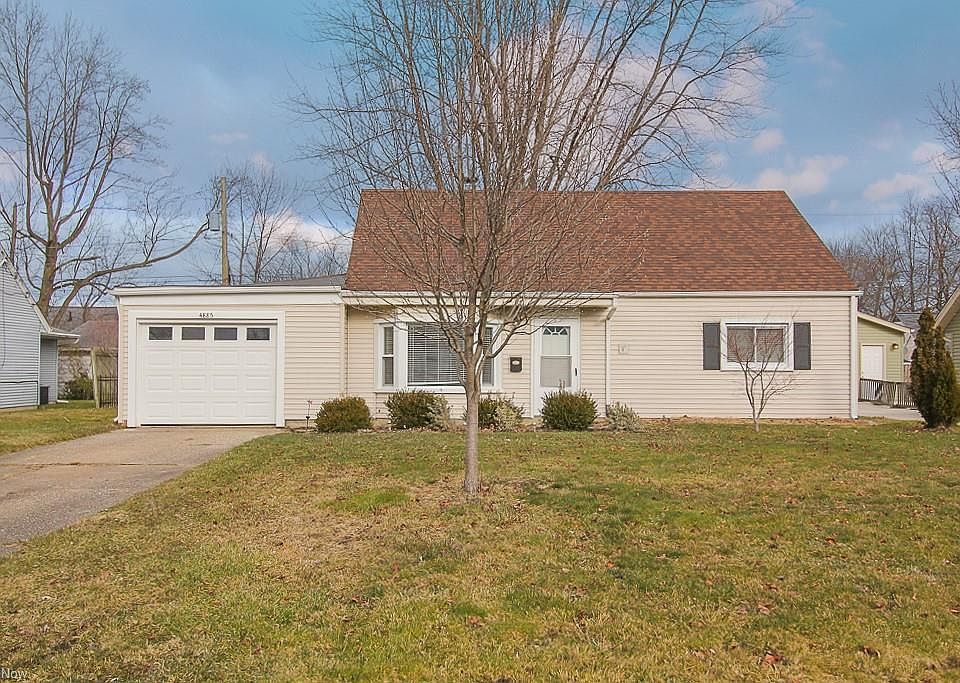 1st image of 4885 Redwood Dr