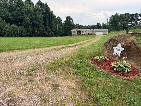 5th image of 51713 Township Road 178