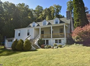 54 Shawger Rd, Denville, NJ 07834