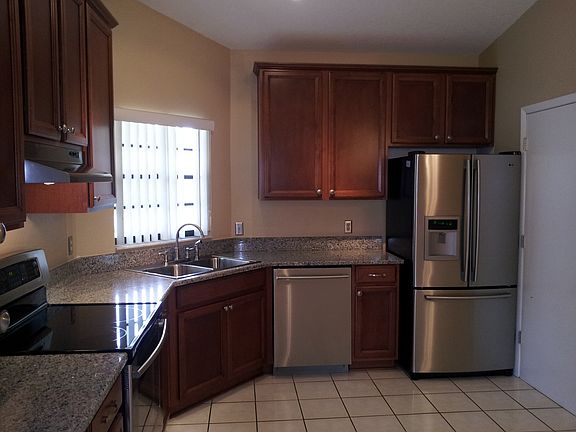 2nd image of 3624 Stonehaven Ct