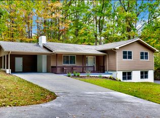 1404 Bristlecone Ct, Jonesborough, TN 37659