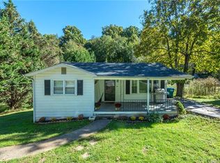 151 Martin Rd, Swannanoa, NC 28778