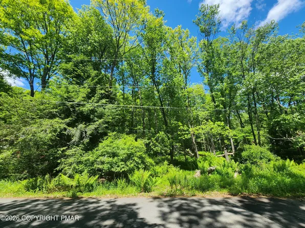 LOT J698 Autumn Ln, Jim Thorpe, PA 18229