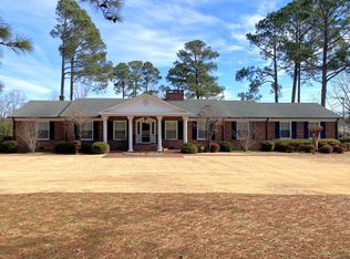 1621 Cedar Creek Rd, Fayetteville, NC 28312