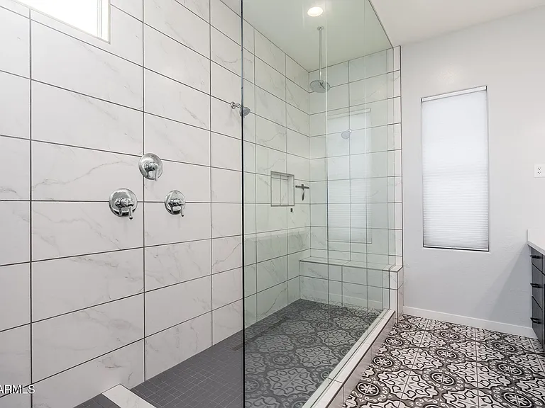 1555 E Ocotillo Rd #9 — Photo 18