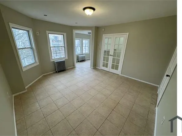 24 N 5th St Floor 2, Newark, NJ 07107