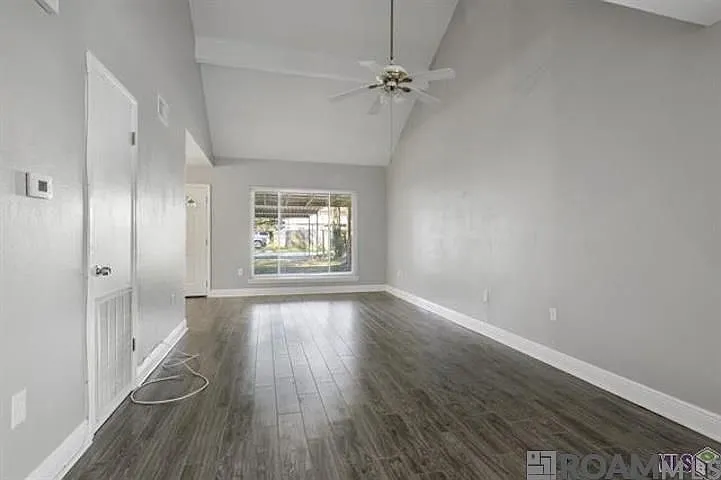 4932 Alvin Dark Ave — Photo 2