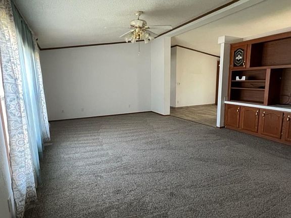 5th image of 520 S Bryan Ave