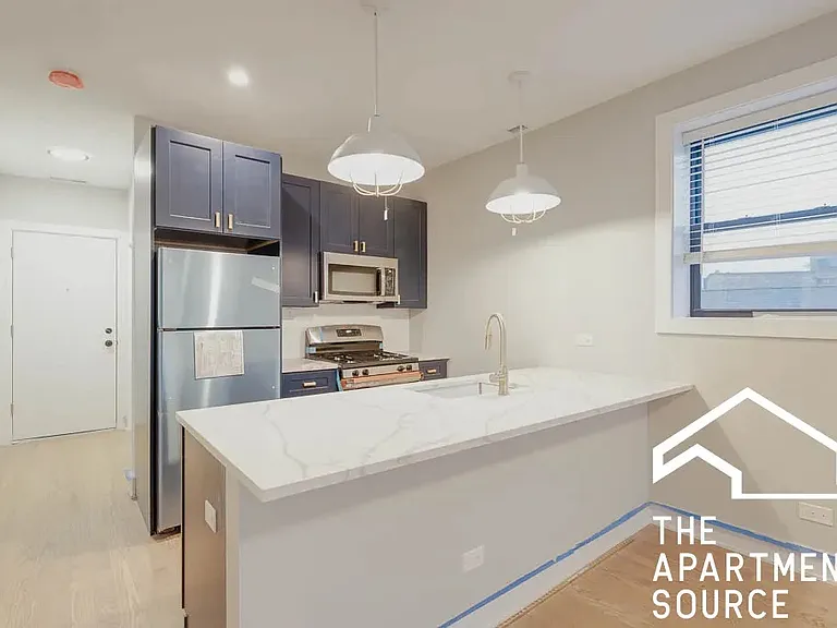 4406 N Seeley Ave #3B — Photo 4