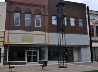 12 - 14 S Federal Ave, Mason City, IA 50401