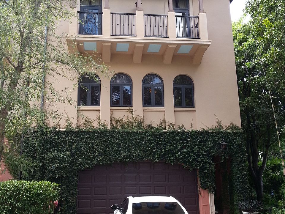1st image of 6235 Paradise Point Dr