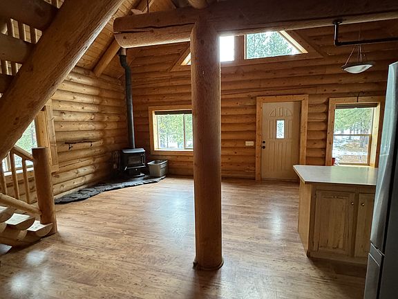 5th image of 15101 River Loop Dr W #1