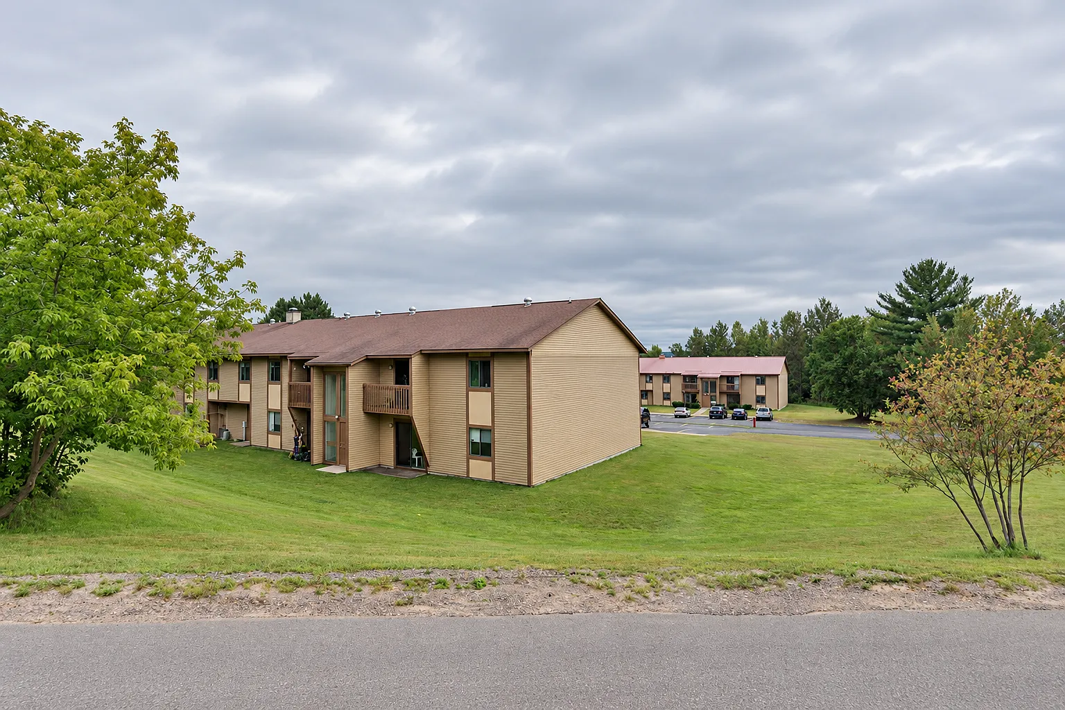 1 bed, $762 — Photo 2