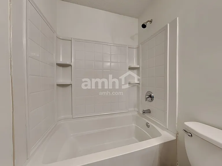 2510 Victoria Point Dr — Photo 19